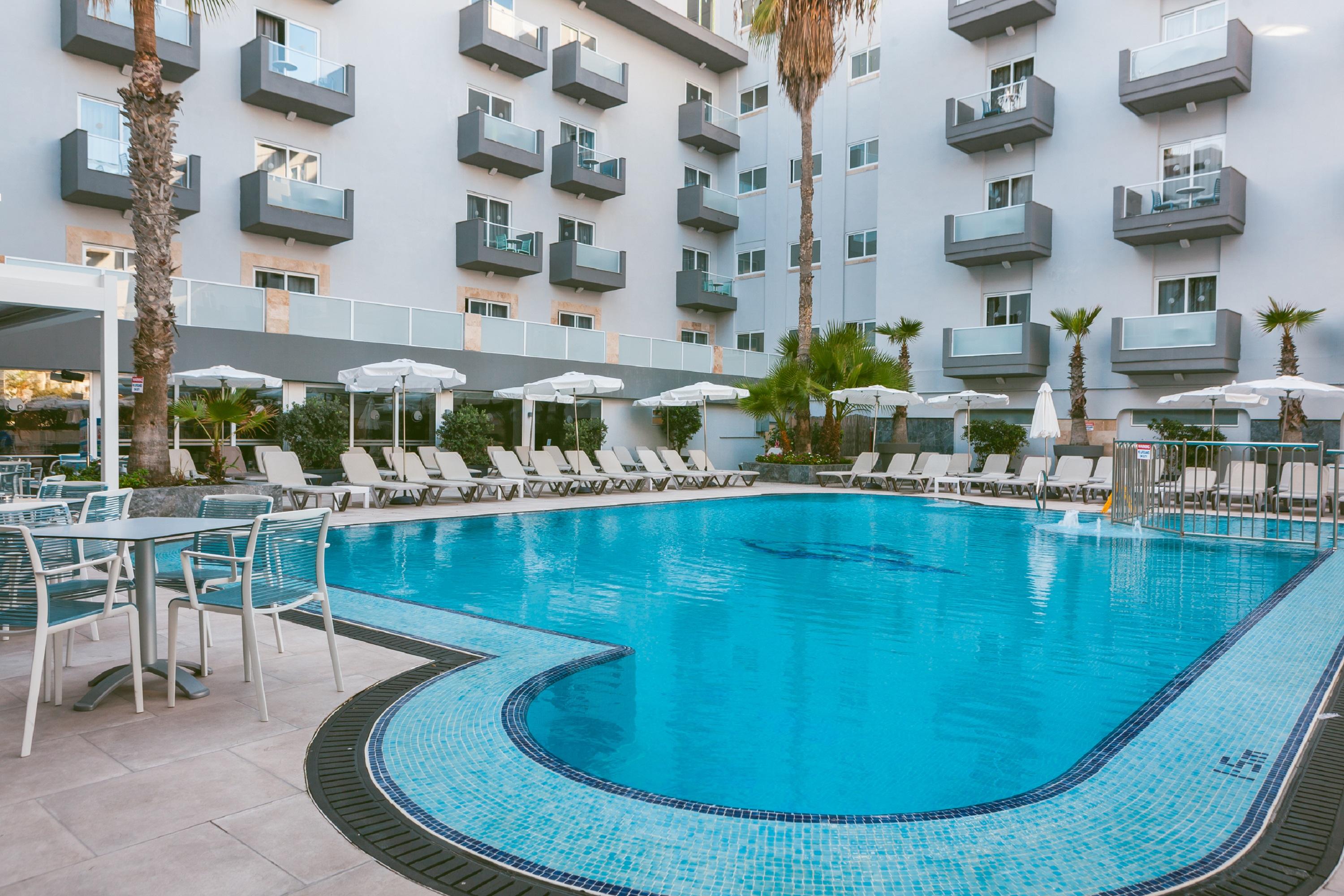 Bora Bora Ibiza Malta Resort - Music Hotel - Adults Only 18 Plus セント・ポールズ・ベイ エクステリア 写真